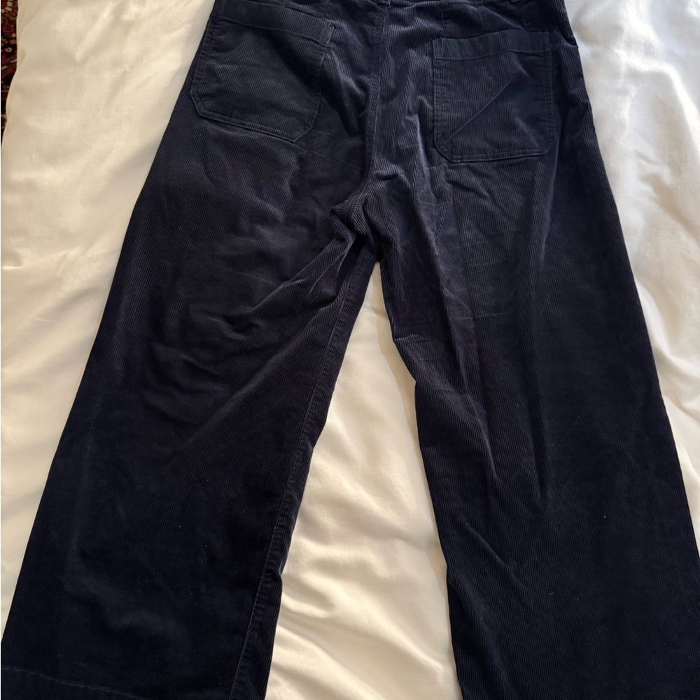 Maeve (Anthropologie) Corduroy Collette Cropped Pant in Navy, Size 28.